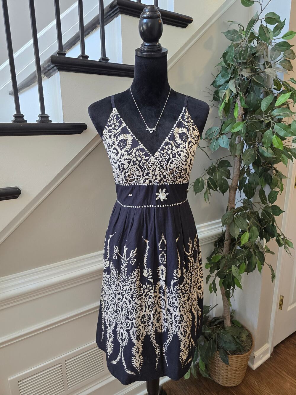 Cassee Mini Dress Women's SZ XL Black Damask Rhinestone Pleated Spaghetti Strap